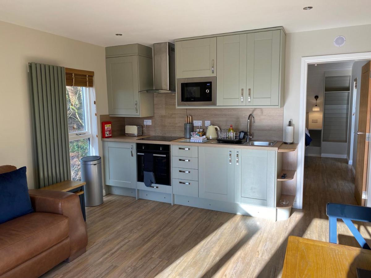Acorn Lodge With Hot Tub Cupar Exterior photo