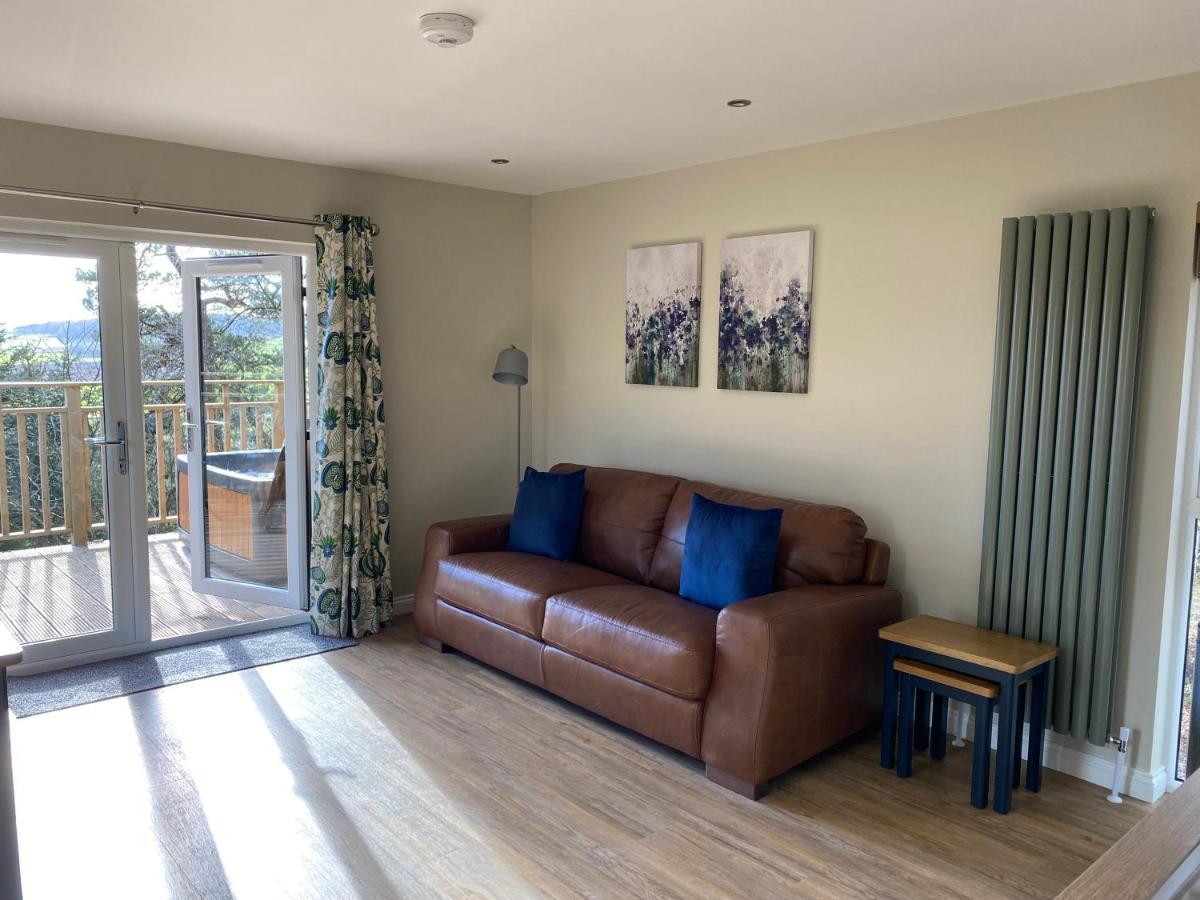 Acorn Lodge With Hot Tub Cupar Exterior photo