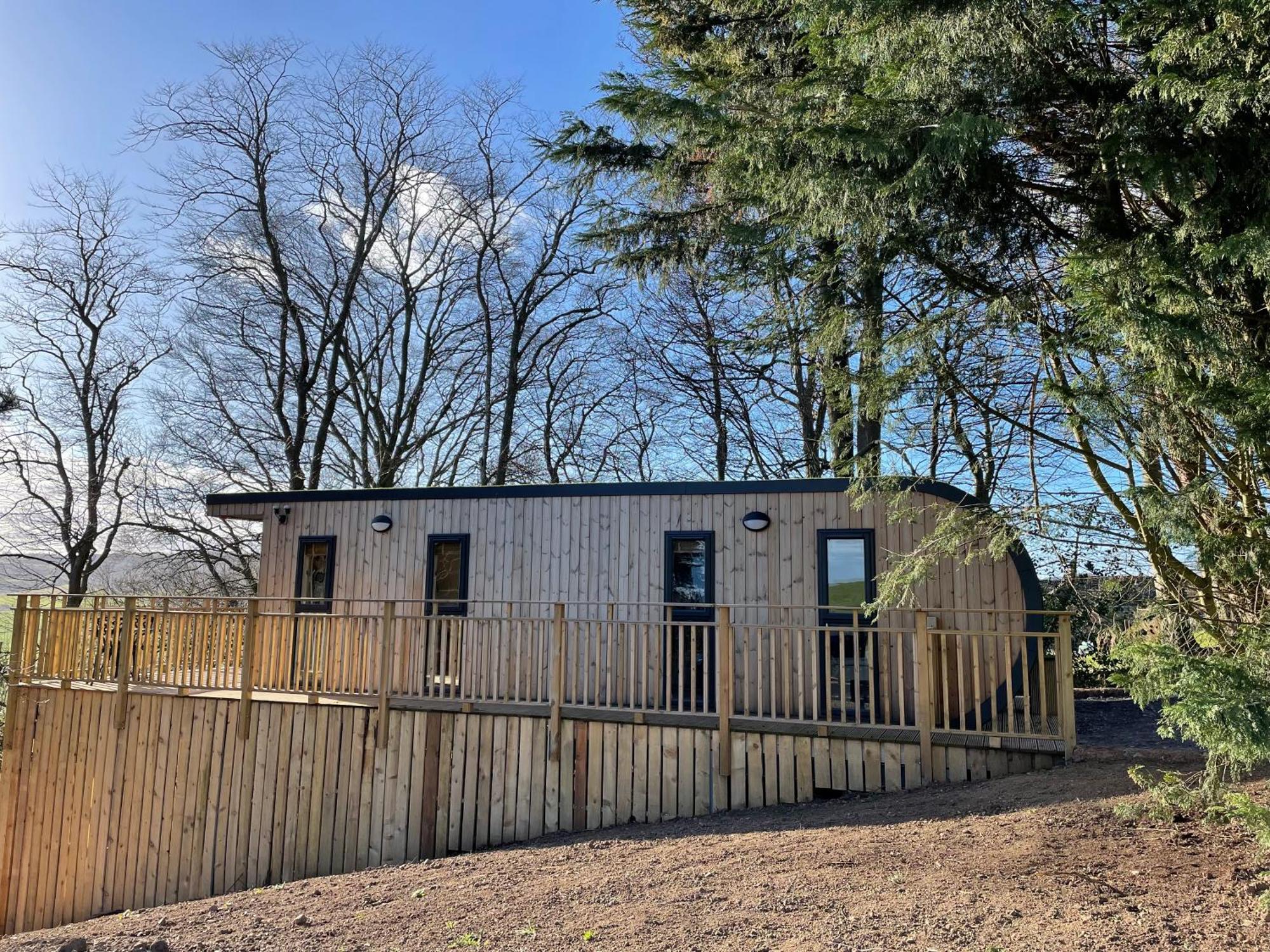 Acorn Lodge With Hot Tub Cupar Exterior photo